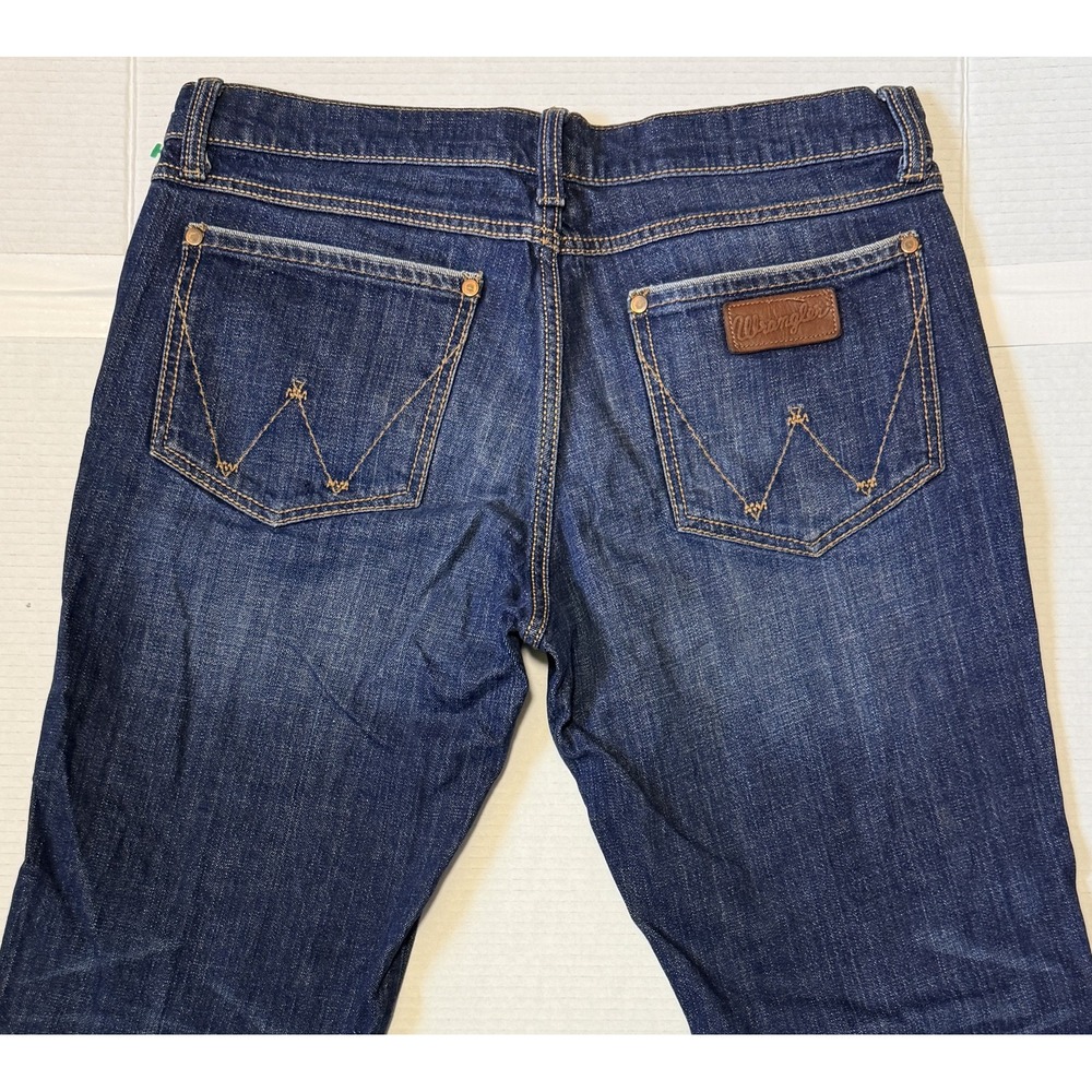WRANGLER RETRO - Men's Relaxed Bootcut Denim Blue Jeans WRT20RV - Size 33x34